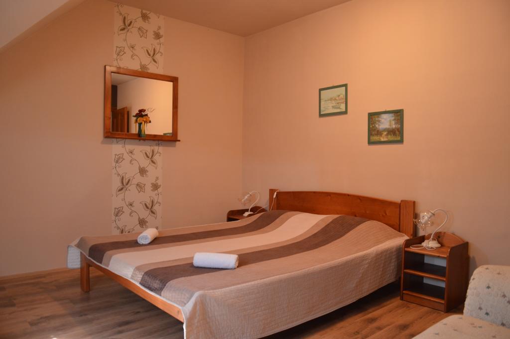 Regi Csarda Es Panzio Bed and Breakfast Magyarszerdahely Δωμάτιο φωτογραφία